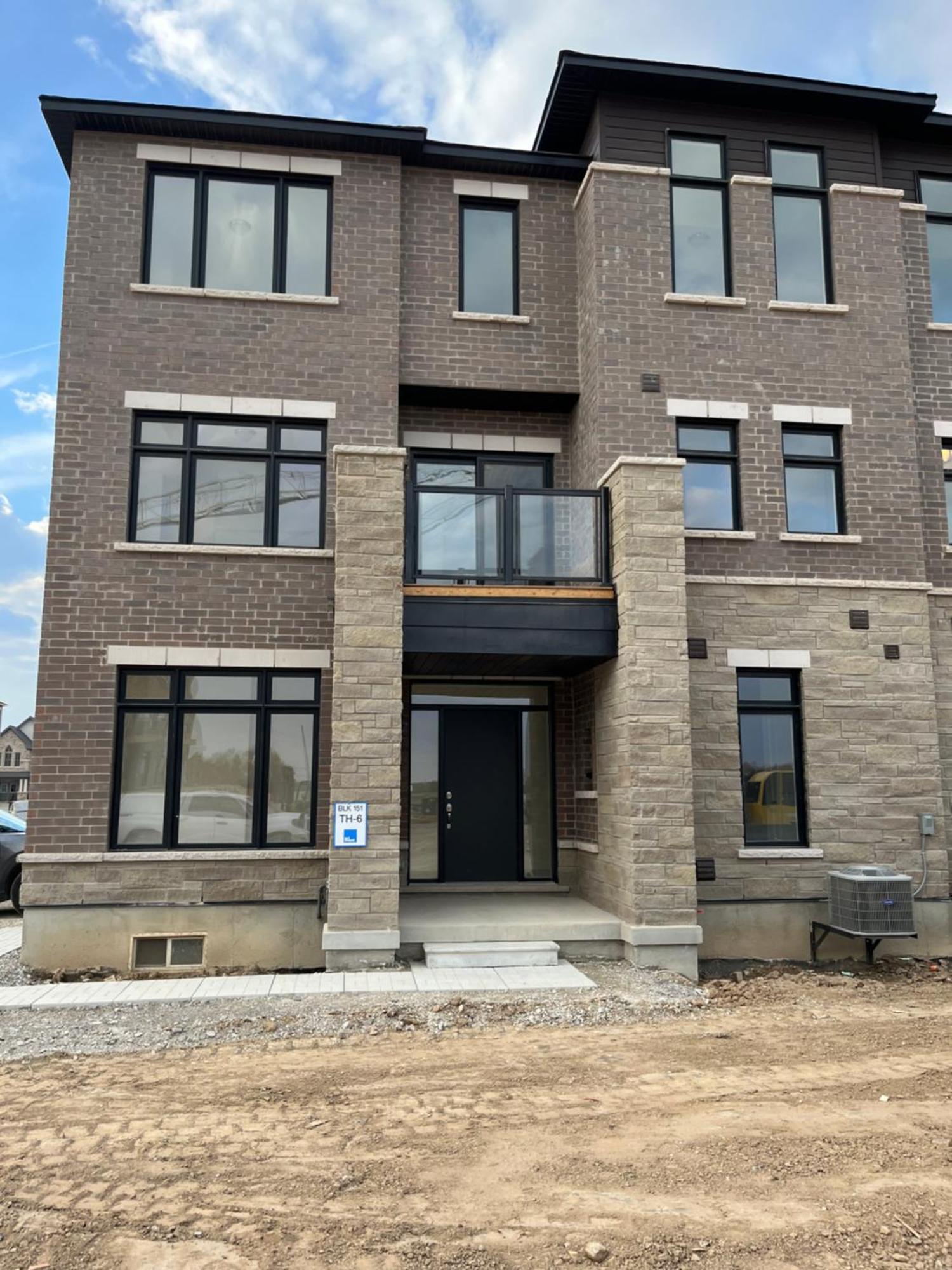 Luxury Brand New Townhouse In Milton Ontario Leilighet Eksteriør bilde